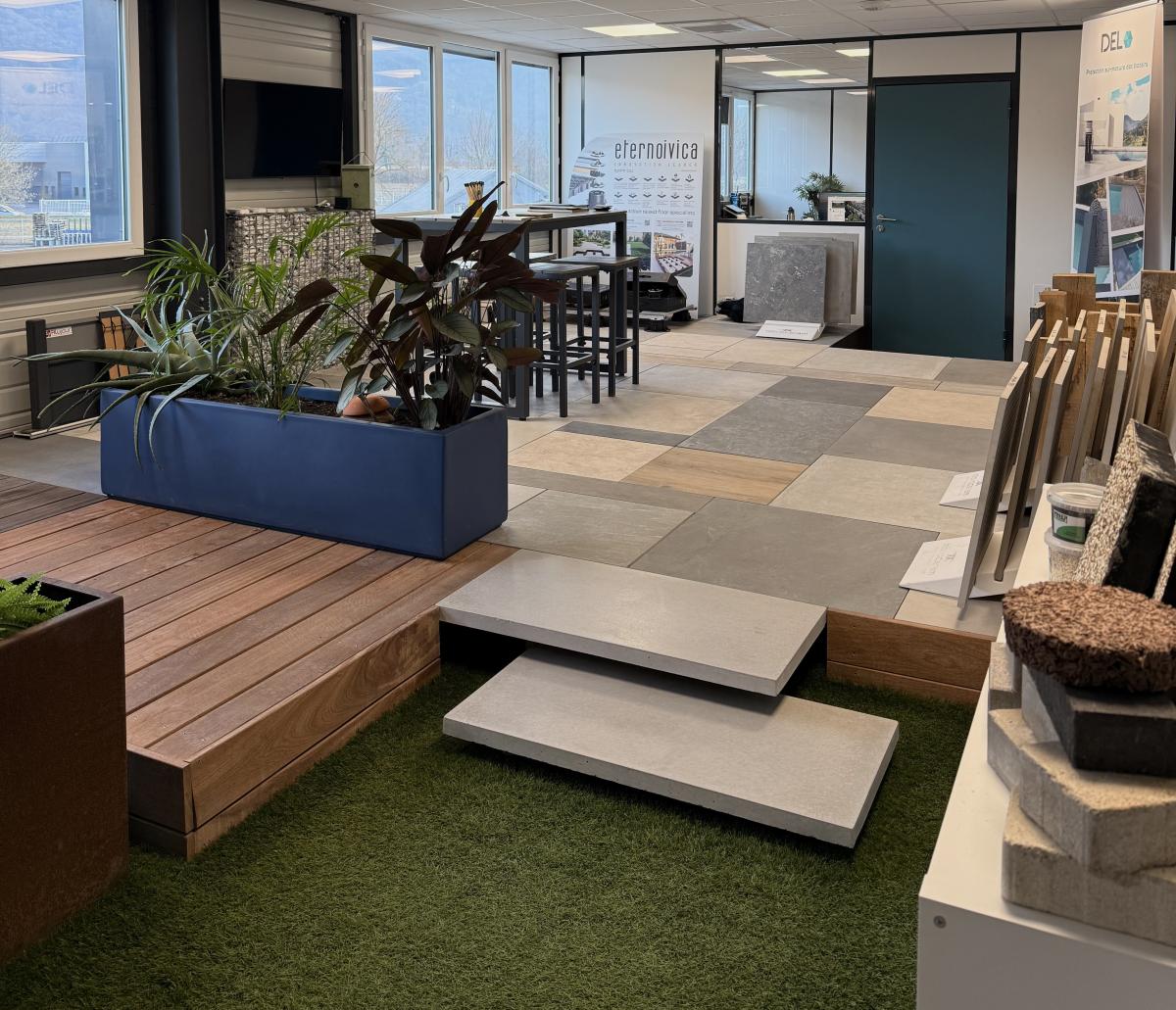 Showroom-Isere-Clean